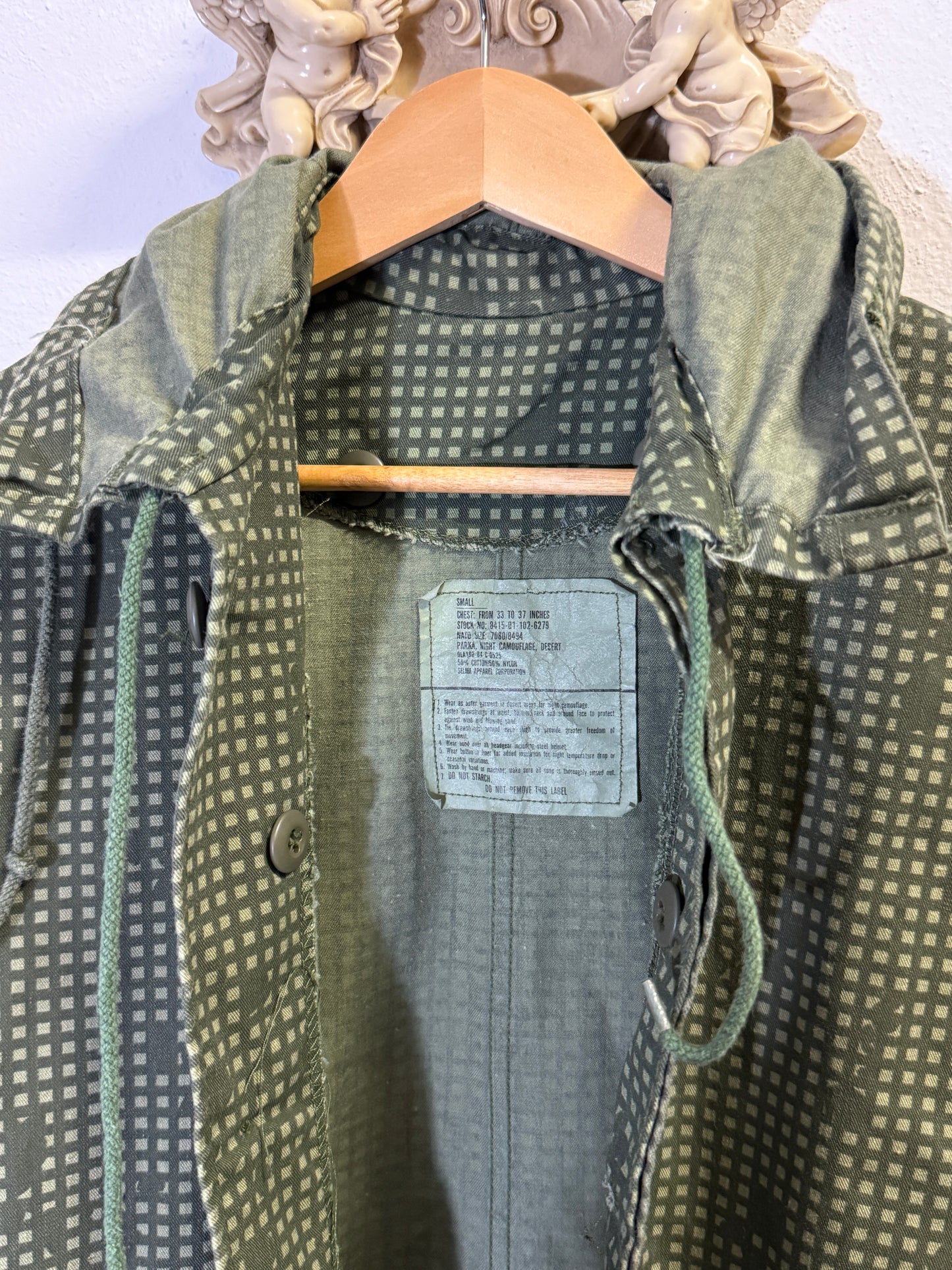 Vintage U.S. Army Night Camouflage Military Parka “M/L”