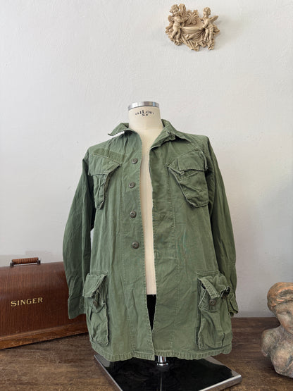 Vintage 60’s Jungle Jacket Us Army “M”