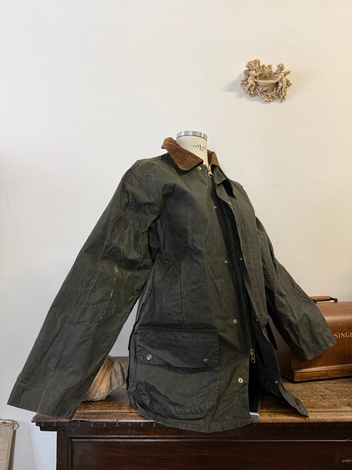 Vintage 80s/90s waxed jacket made in England “L/XL”