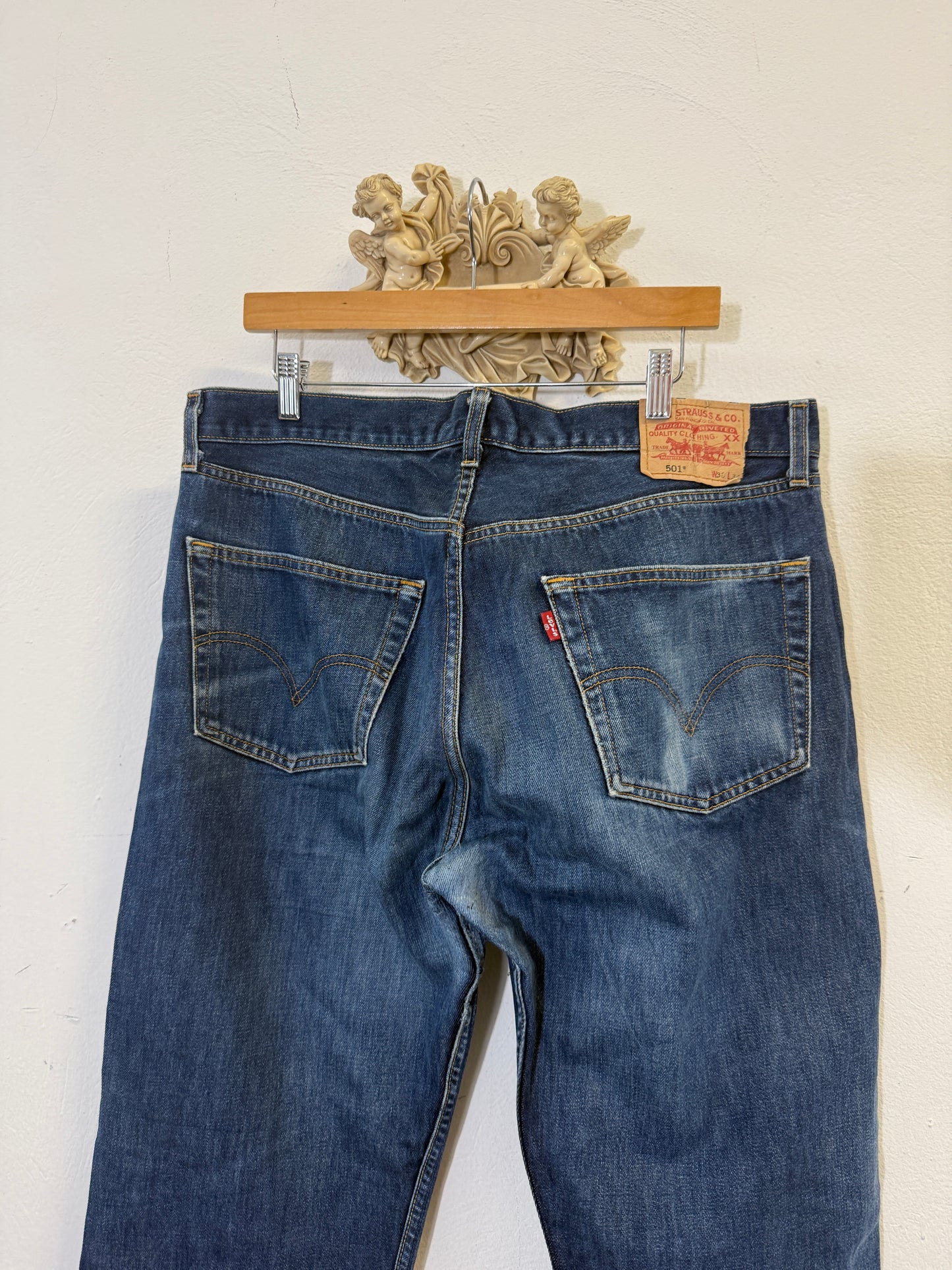 Vintage Levi’s 501 “W36 L32”