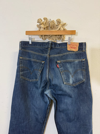 Vintage Levi’s 501 “W36 L32”