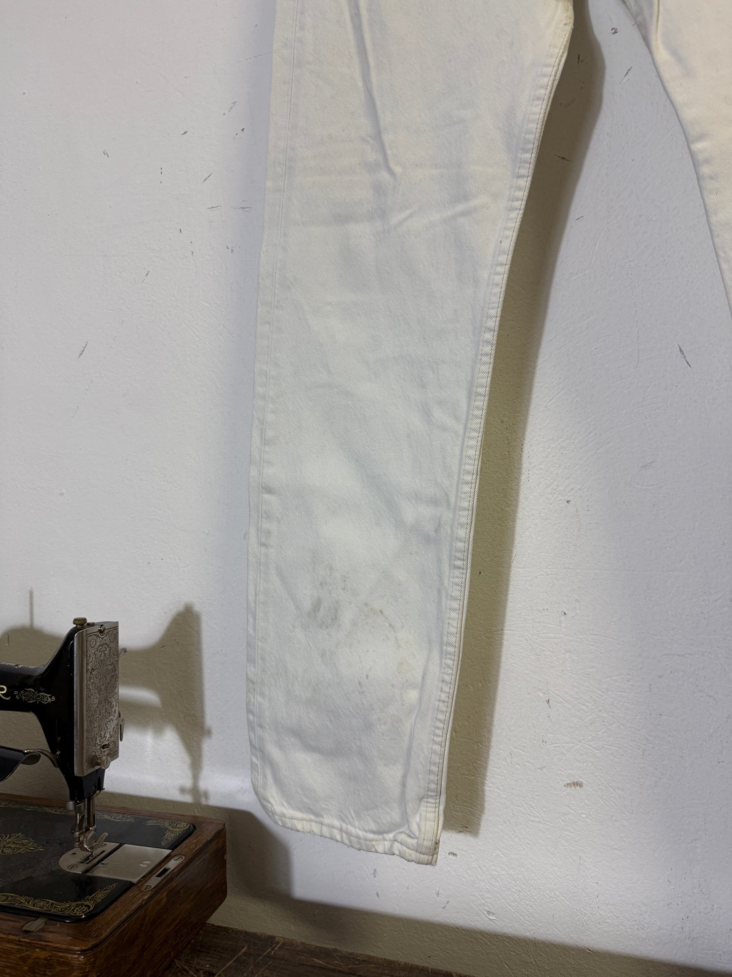 Vintage Levi’s 501 “W31 L32”