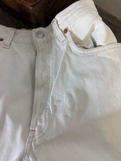 Vintage Levi’s 501 “W31 L32”