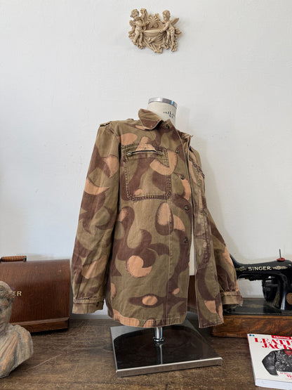 Vintage 90’s Hungarian Army Overshirt “M”