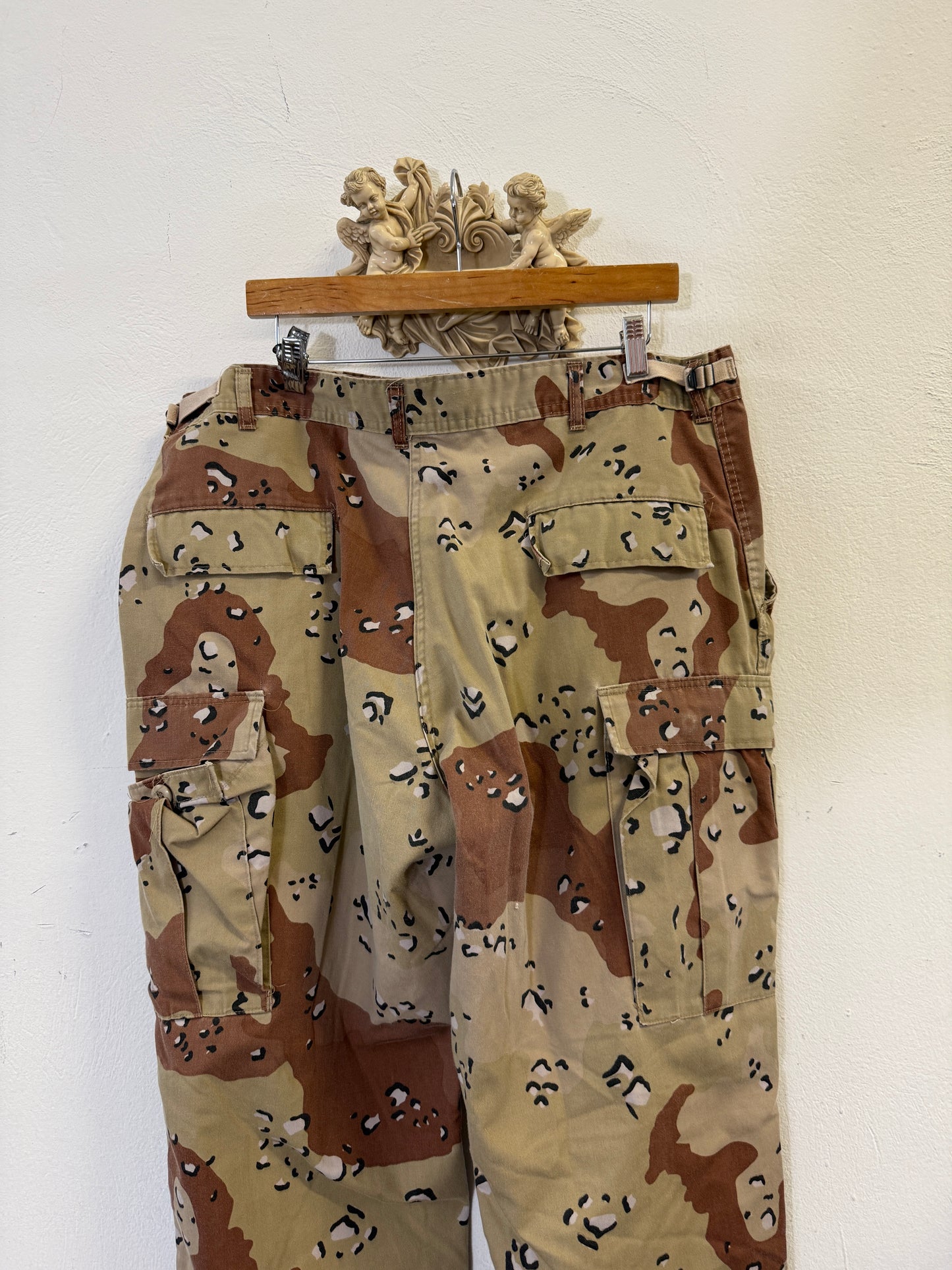 Vintage Desert Chocolate Cargo Pants Us Army “W40”