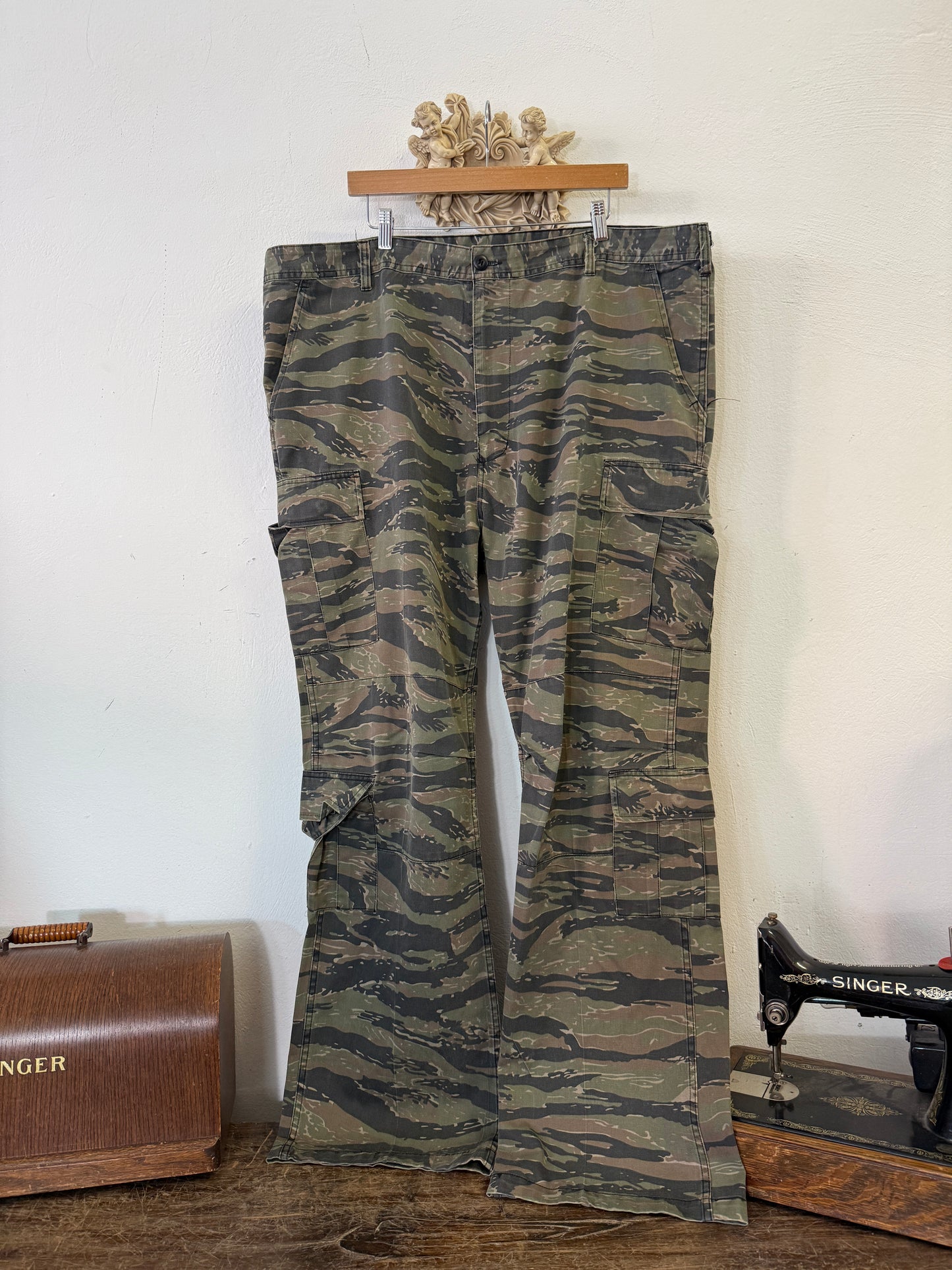 Vintage Tiger Cargo Pants Us Army “W44”