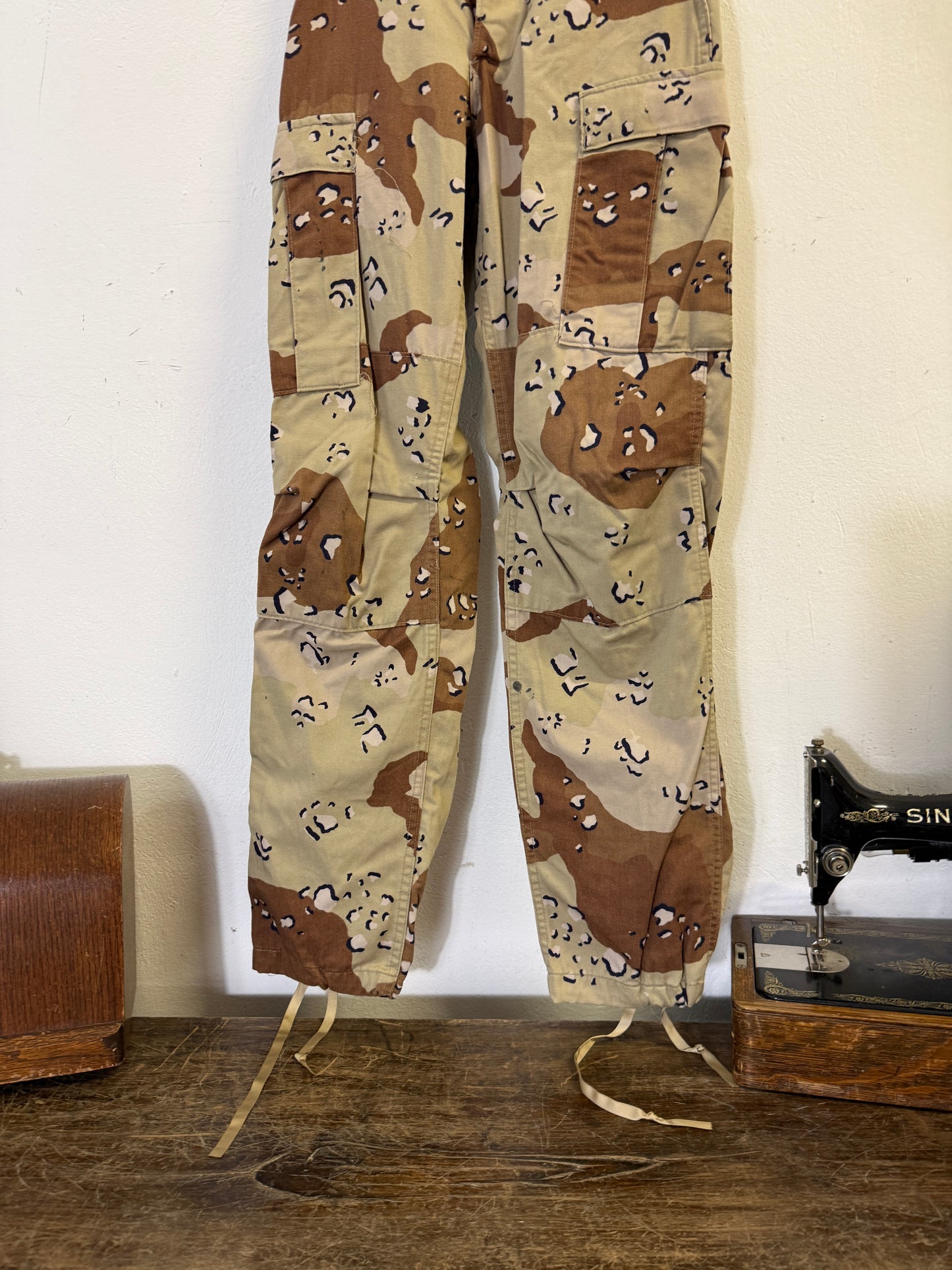 Vintage Desert Chocolate Cargo Pants Us Army “W24”