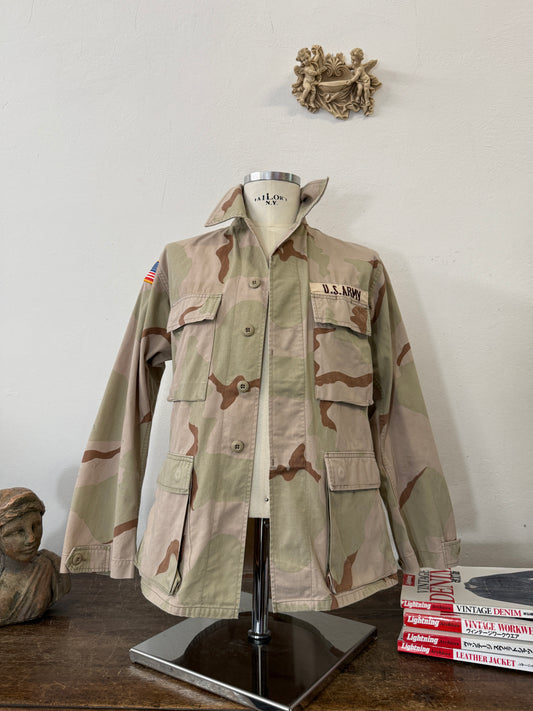 Vintage Us Army Desert Camo Jacket “M”