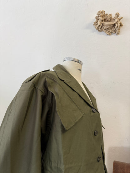 Deadstock 80’s Dutch Army Field Jacket “L”