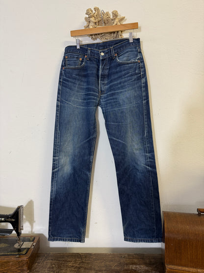Vintage Levi’s 501 “W32 L32”