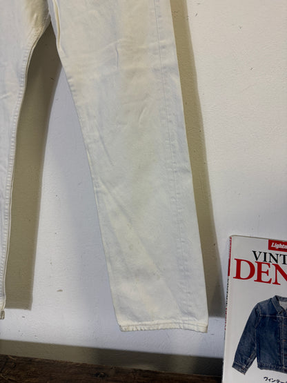 Vintage Levi’s 501 “W31 L32”
