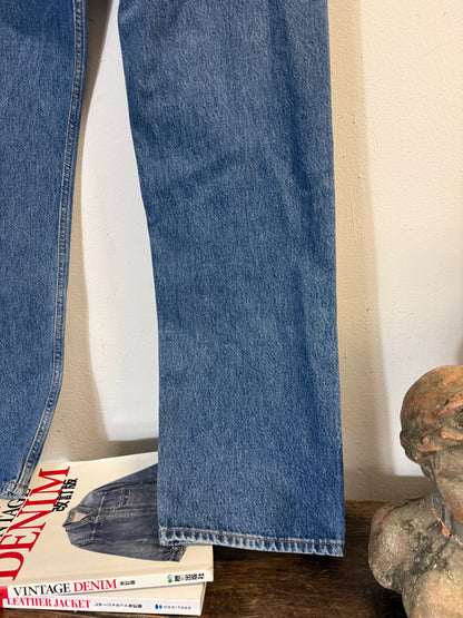 Vintage Levi’s 501 “W34 L34”