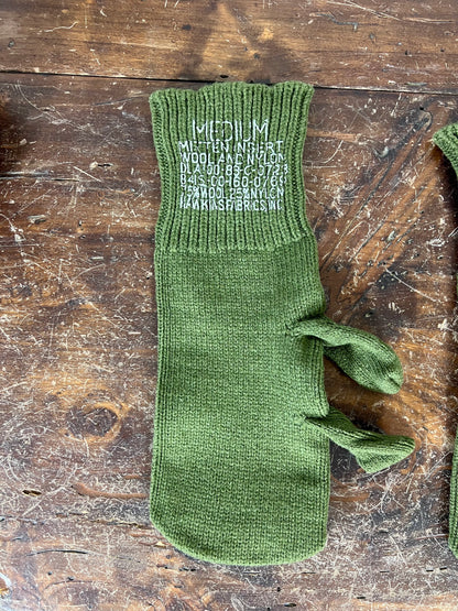 1974 Vietnam War US Army Trigger Finger Mitten Insert Pair OG-208  Wool
