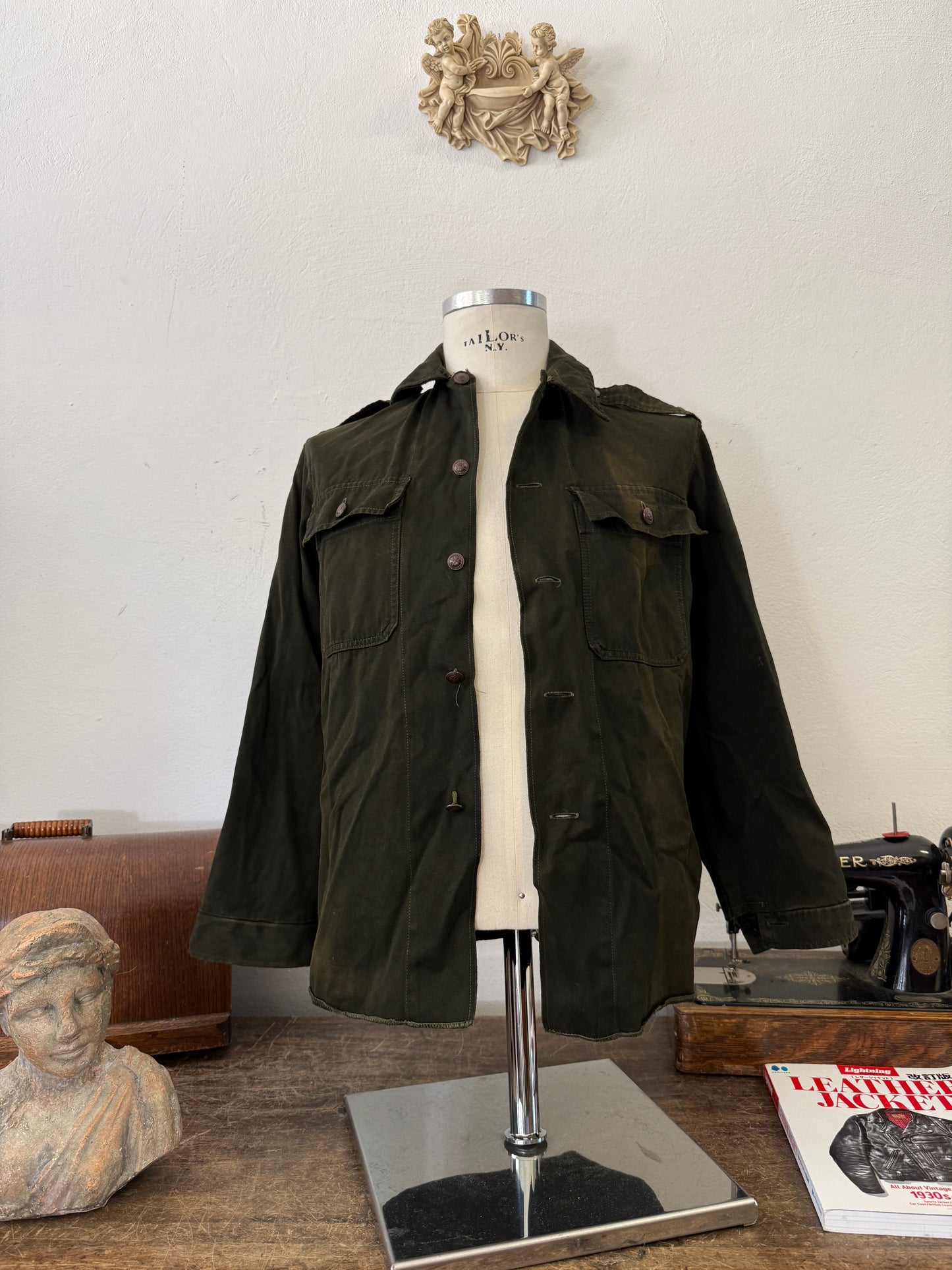 Vintage 80’s Faded Hungarian Army Shirt “XS”
