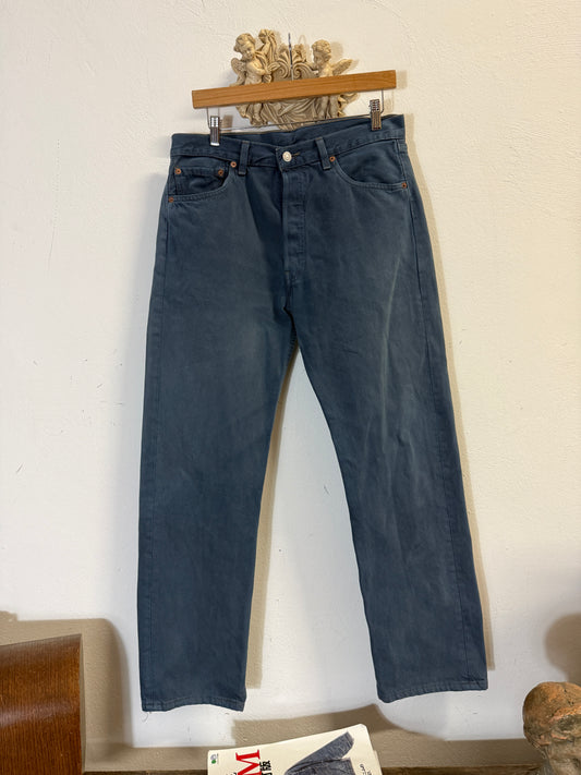 Vintage Levi’s 501 Made in Usa “W33 L30”