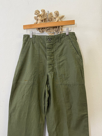 Vintage Fatigue Pants Us Army “W30”