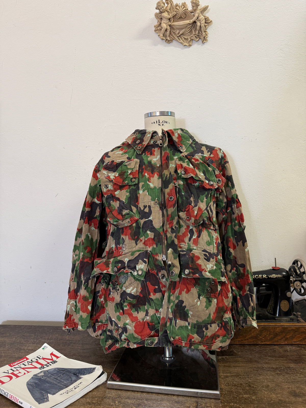 Vintage Swiss Army Camo Jacket M70 “M/L”
