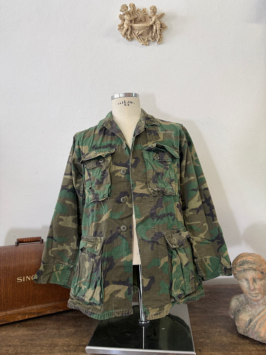 Vintage 1970-80s ERDL Camouflage Pattern Hot Weather Jacket Ripstop “S/M”