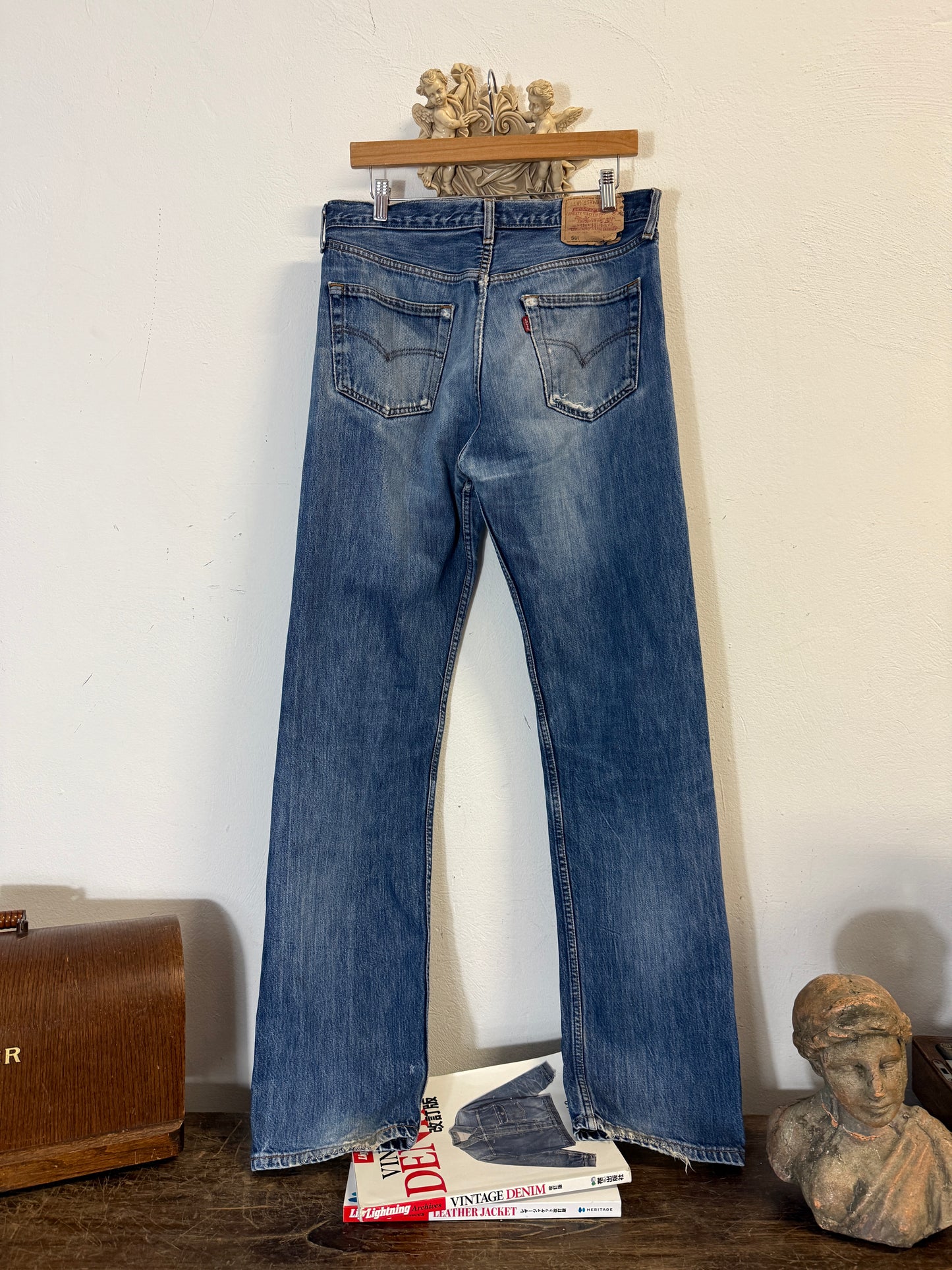 Vintage Levi’s 501 “W33 L34”