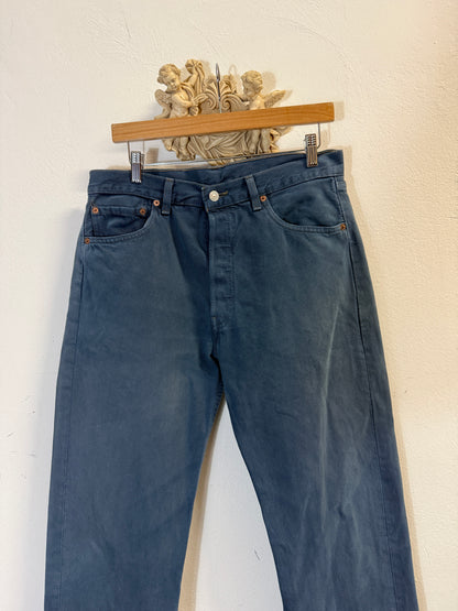 Vintage Levi’s 501 Made in Usa “W33 L30”