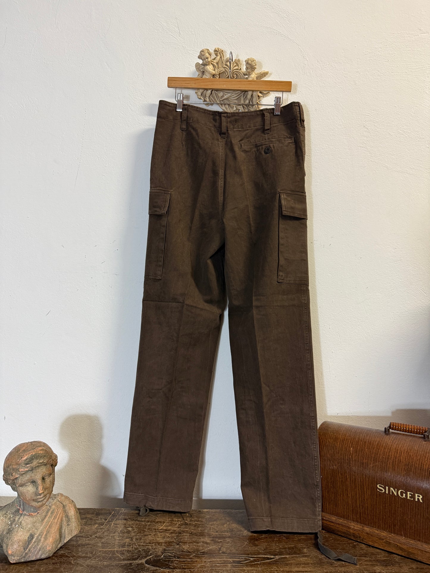 Vintage 80’s German Army Moleskin Cargo Pants “W33”