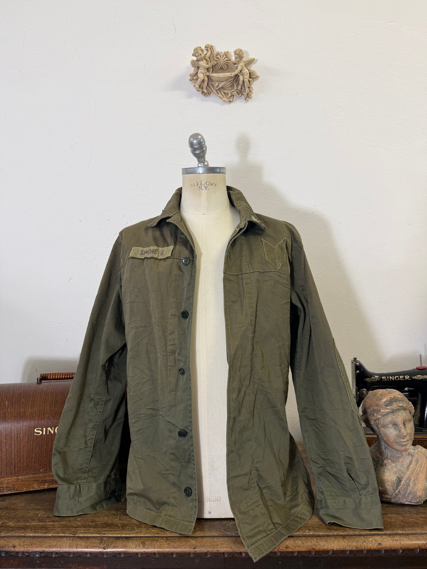 Vintage 80’s Italian Army Jacket “L”