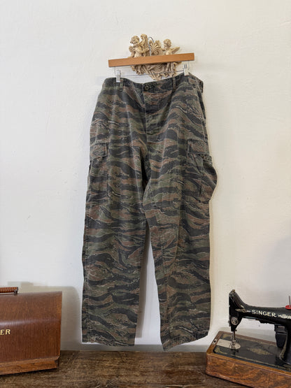 Vintage Tiger Cargo Pants Us Army “W40”
