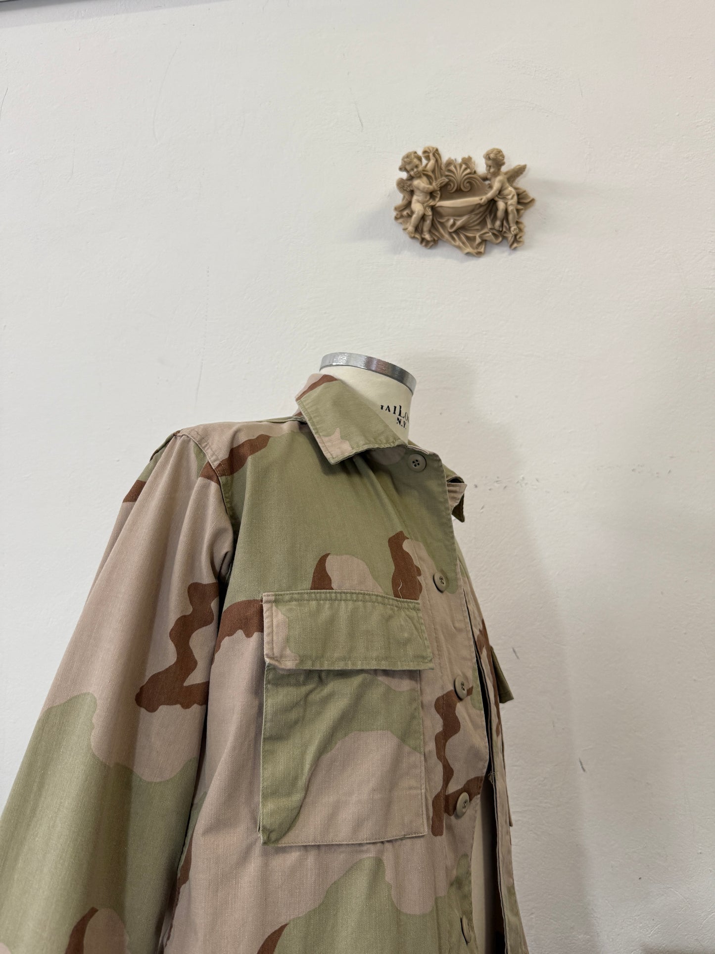 Vintage Us Army Desert Camo Jacket “L”