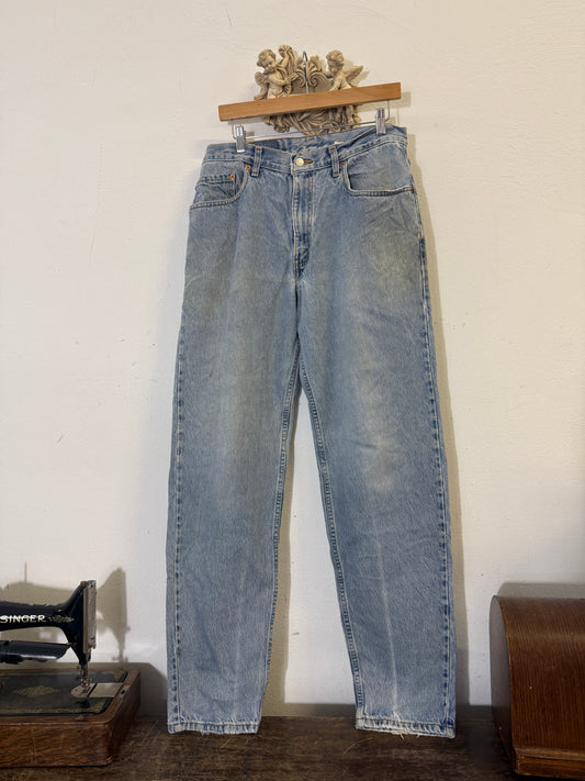 Vintage Levi’s 560 Made In Canada “W33 L34”