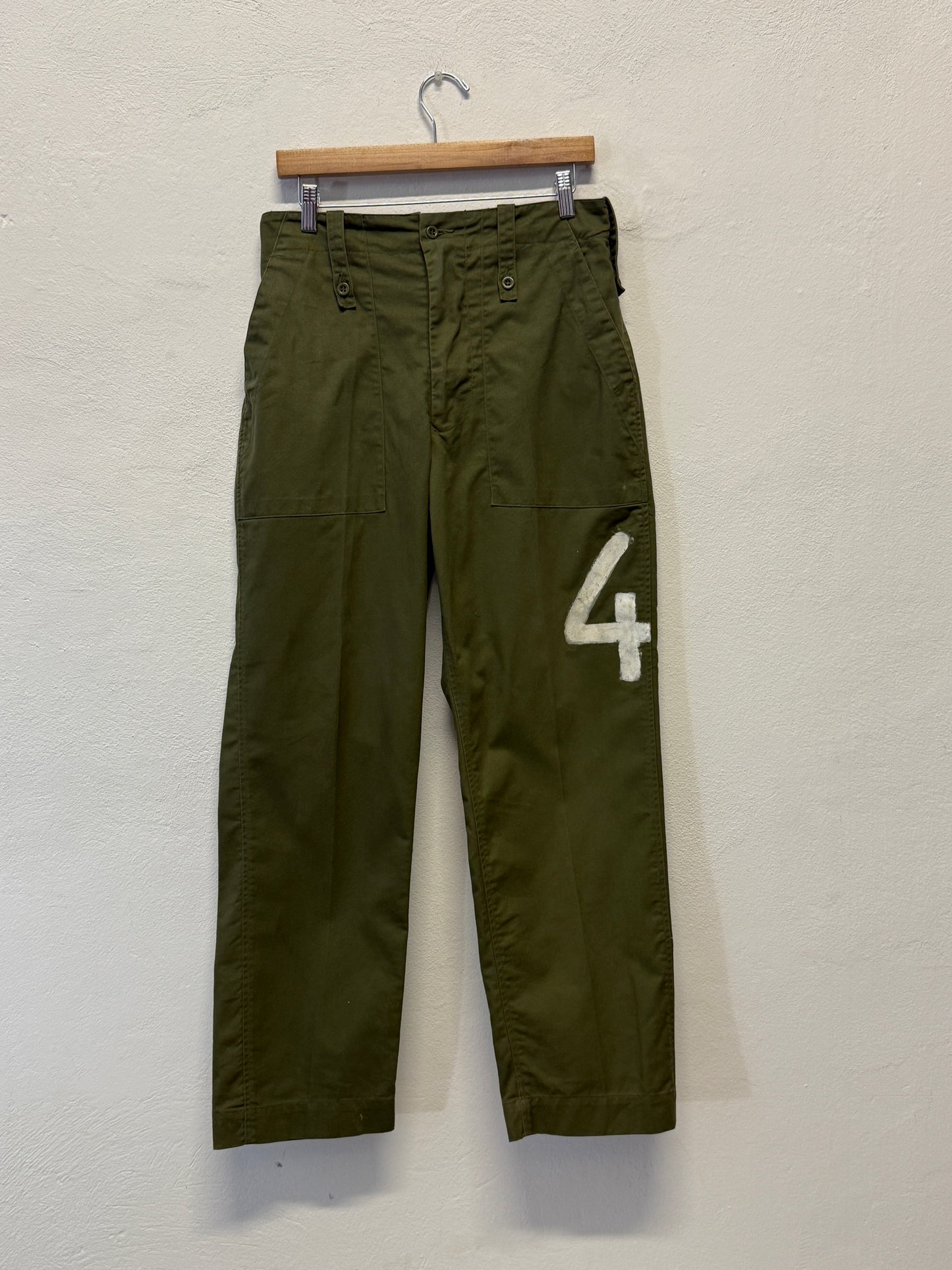 Vintage British Fatigue Army Pants “W32”