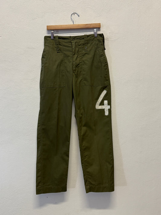 Vintage British Fatigue Army Pants “W32”
