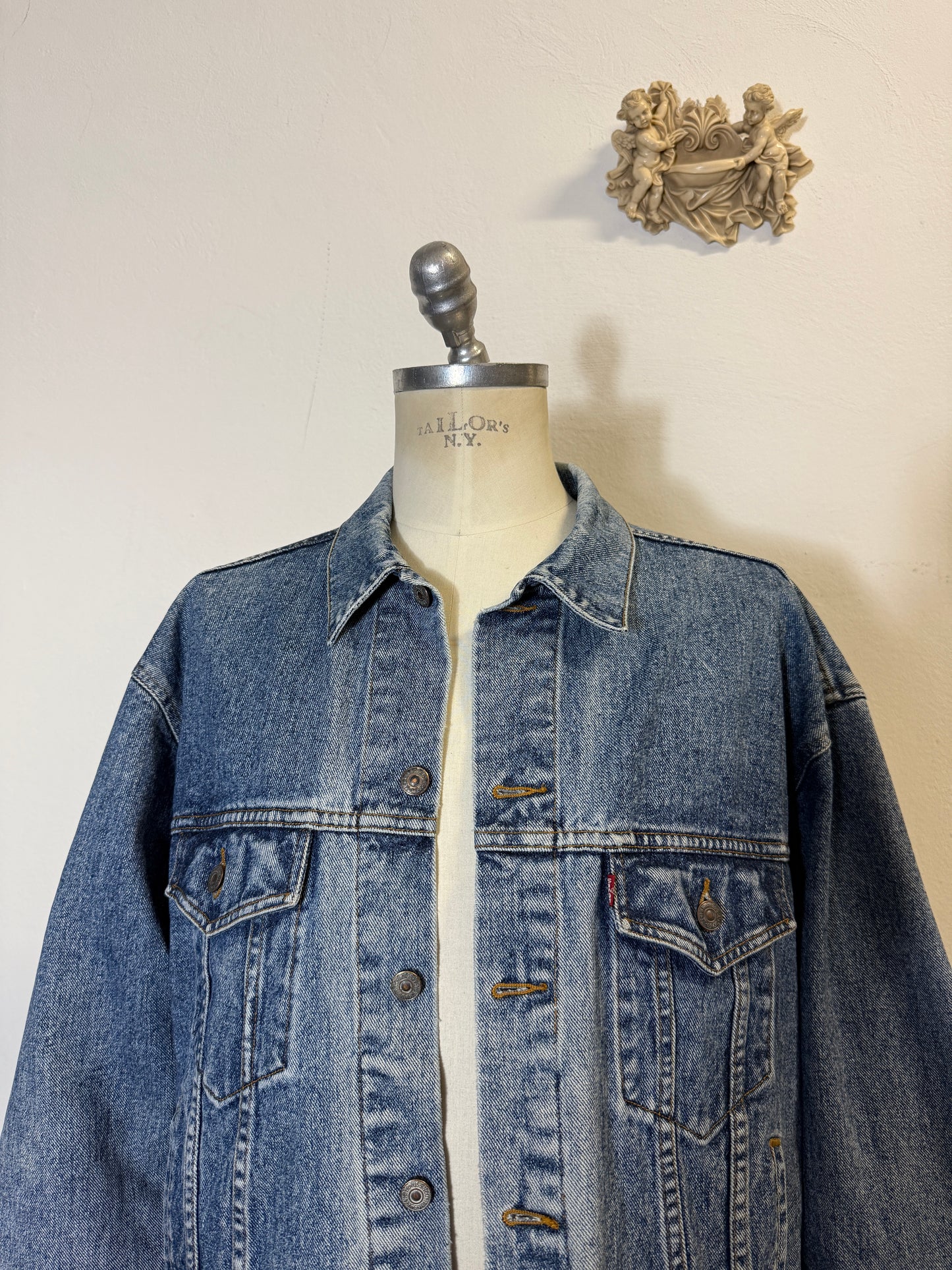 Vintage Levi’s Jacket “L/XL”
