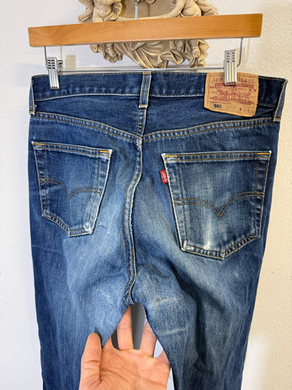 Vintage Levi’s 501 “W32 L32”