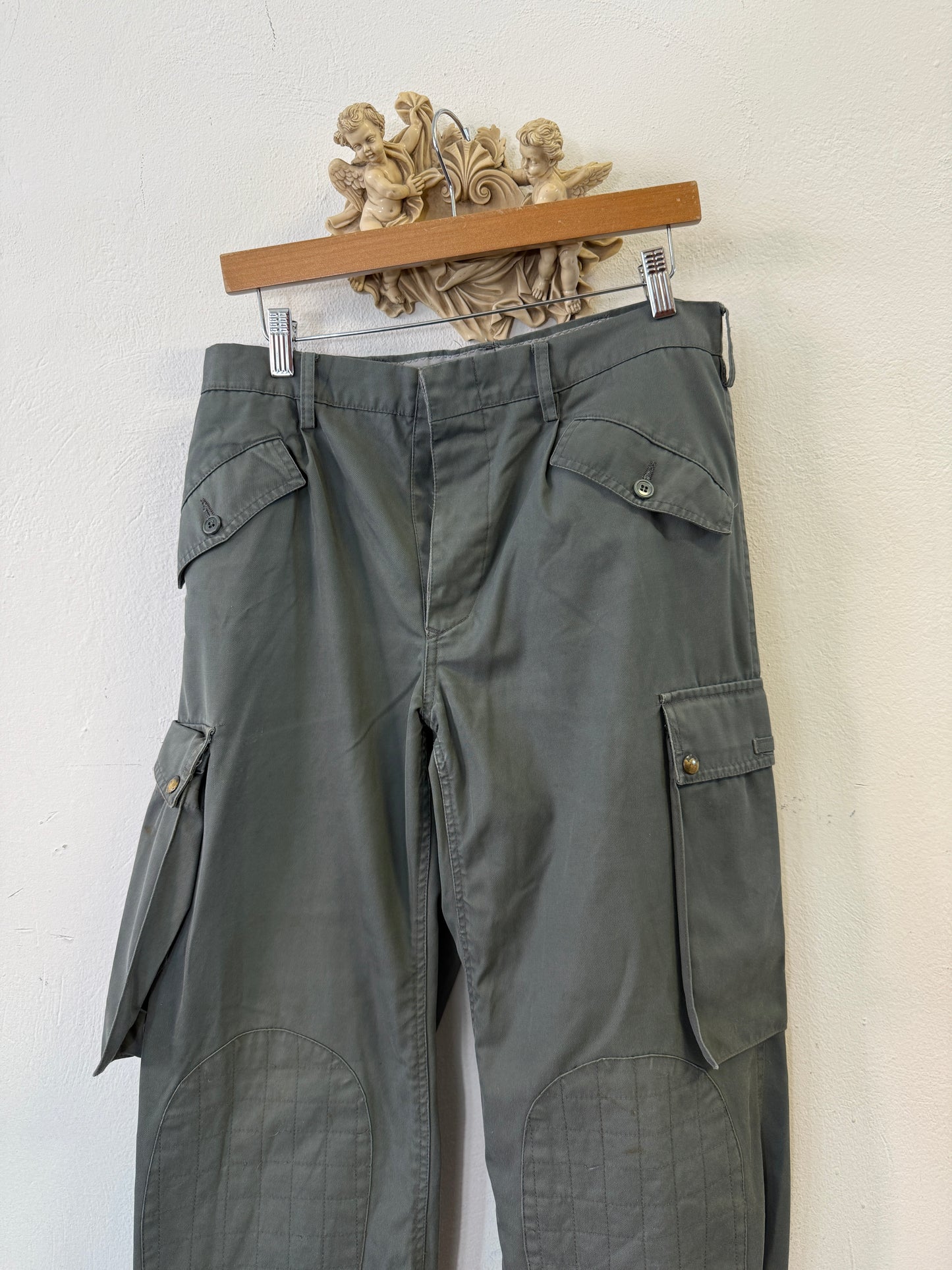Vintage 90’s Italian Army Cargo Pants “W33”