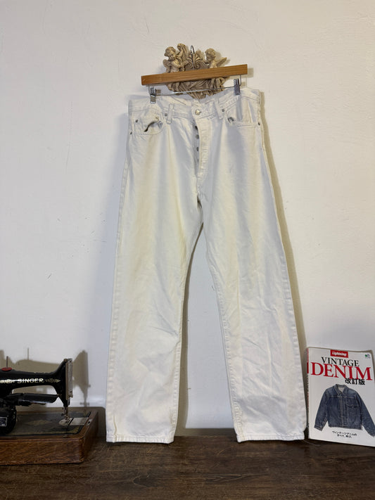 Vintage Levi’s 501 Made in Mexico “W36 L34”