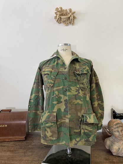 Vintage 60’s Ripstop Jungle Jacket ERDL Us Army “S/M”