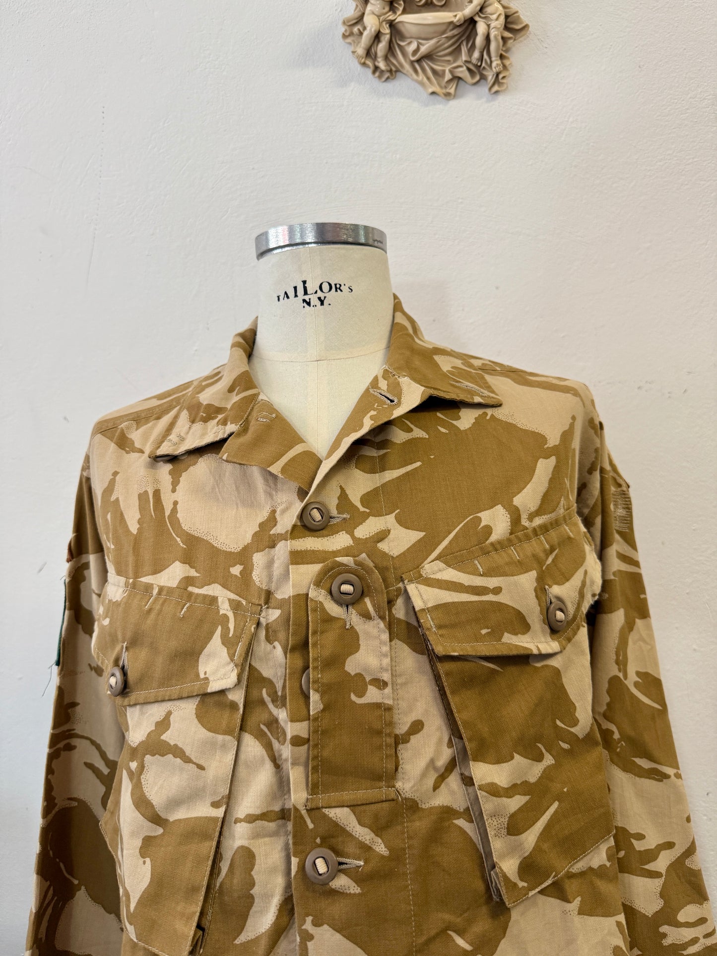 Vintage British Army Dpm Jacket “XL”