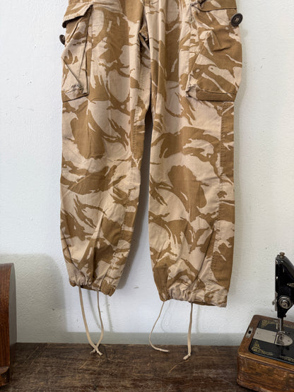 Vintage British Army Camo Cargo Pants “W31”