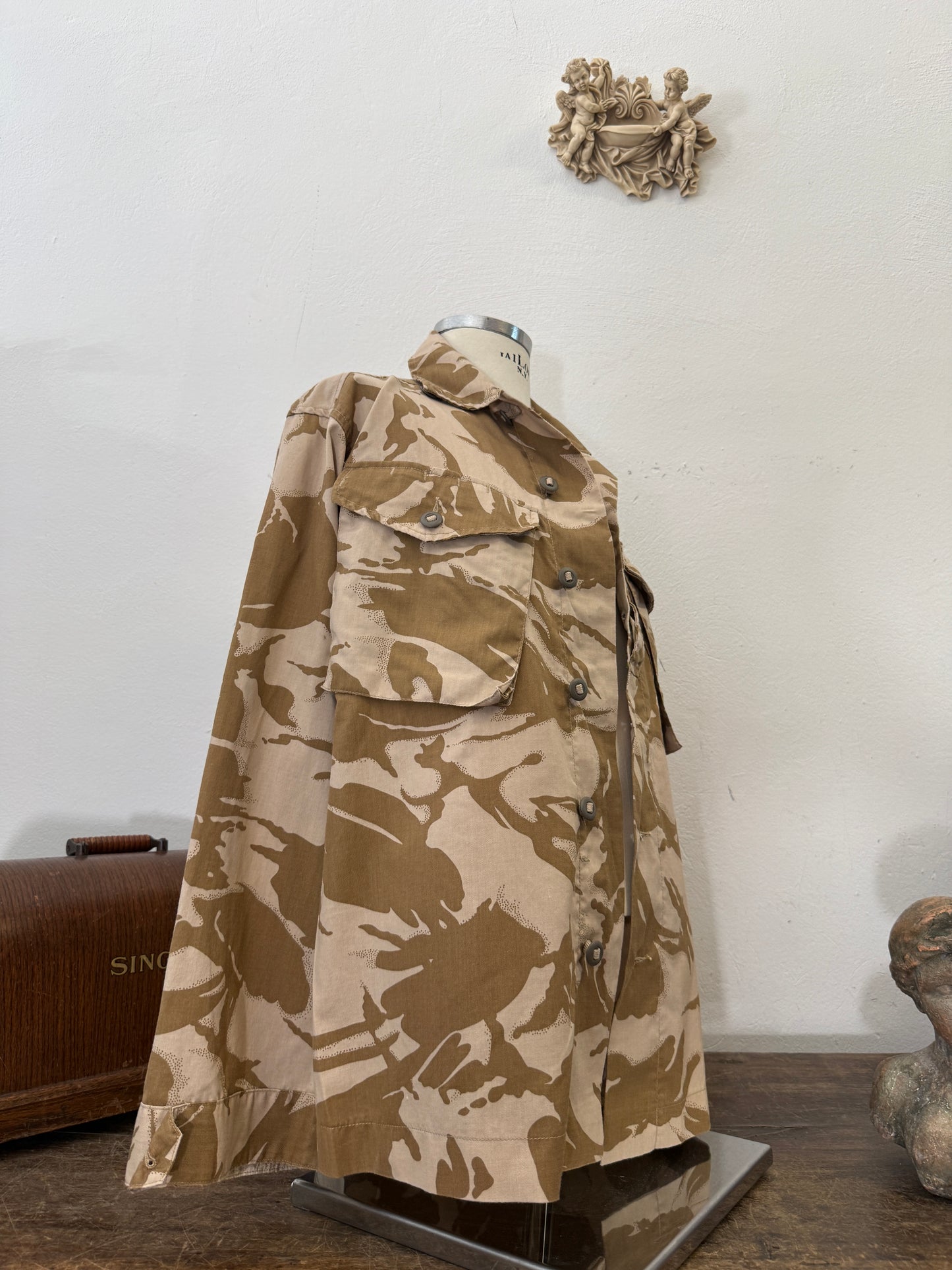 Vintage British Army Dpm Jacket “L/XL”