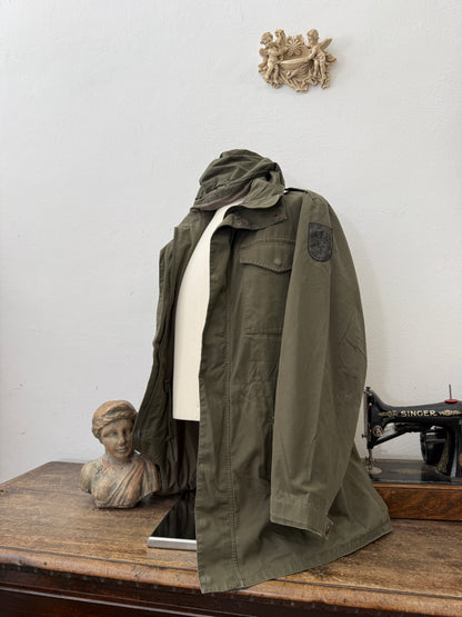 Vintage 90’s Austrian Army Jacket “L”