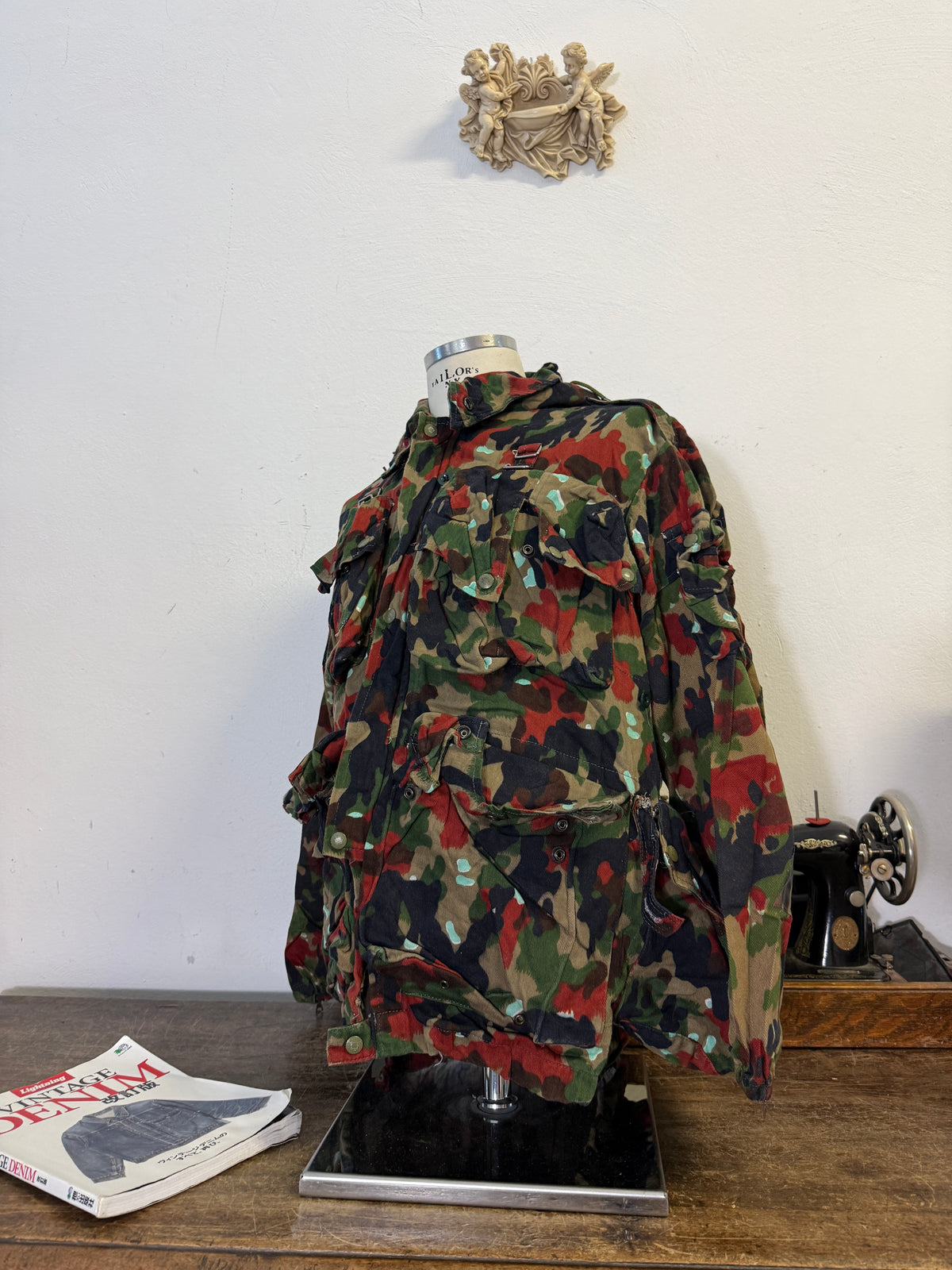 Vintage Swiss Army Camo Jacket M70 “L”