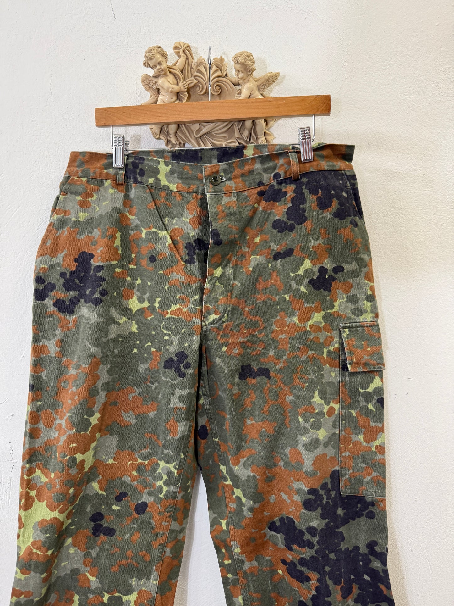 Vintage German Army Camo Cargo Pants “W35”