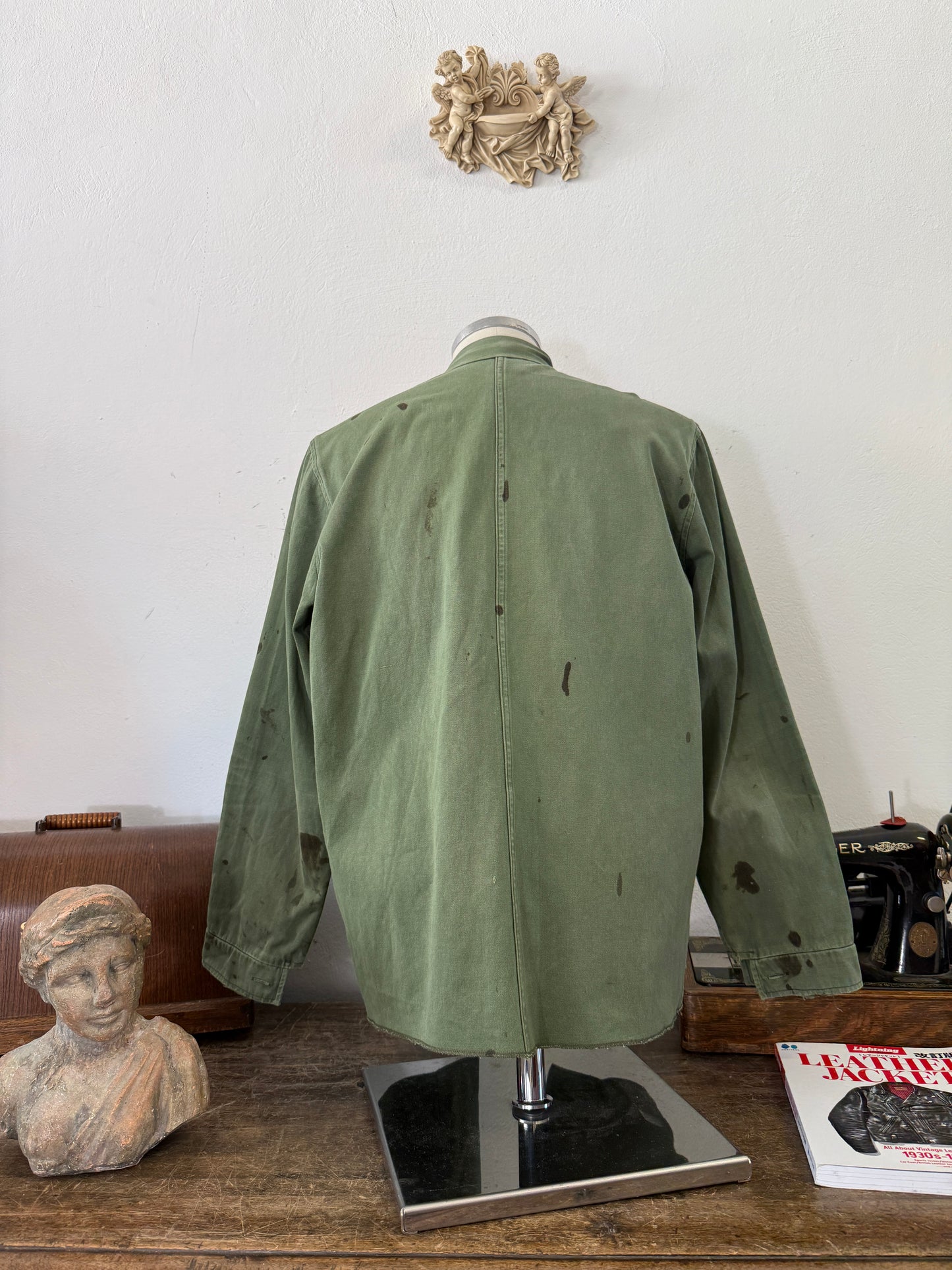 Vintage 80’s Faded Hungarian Army Shirt “M”