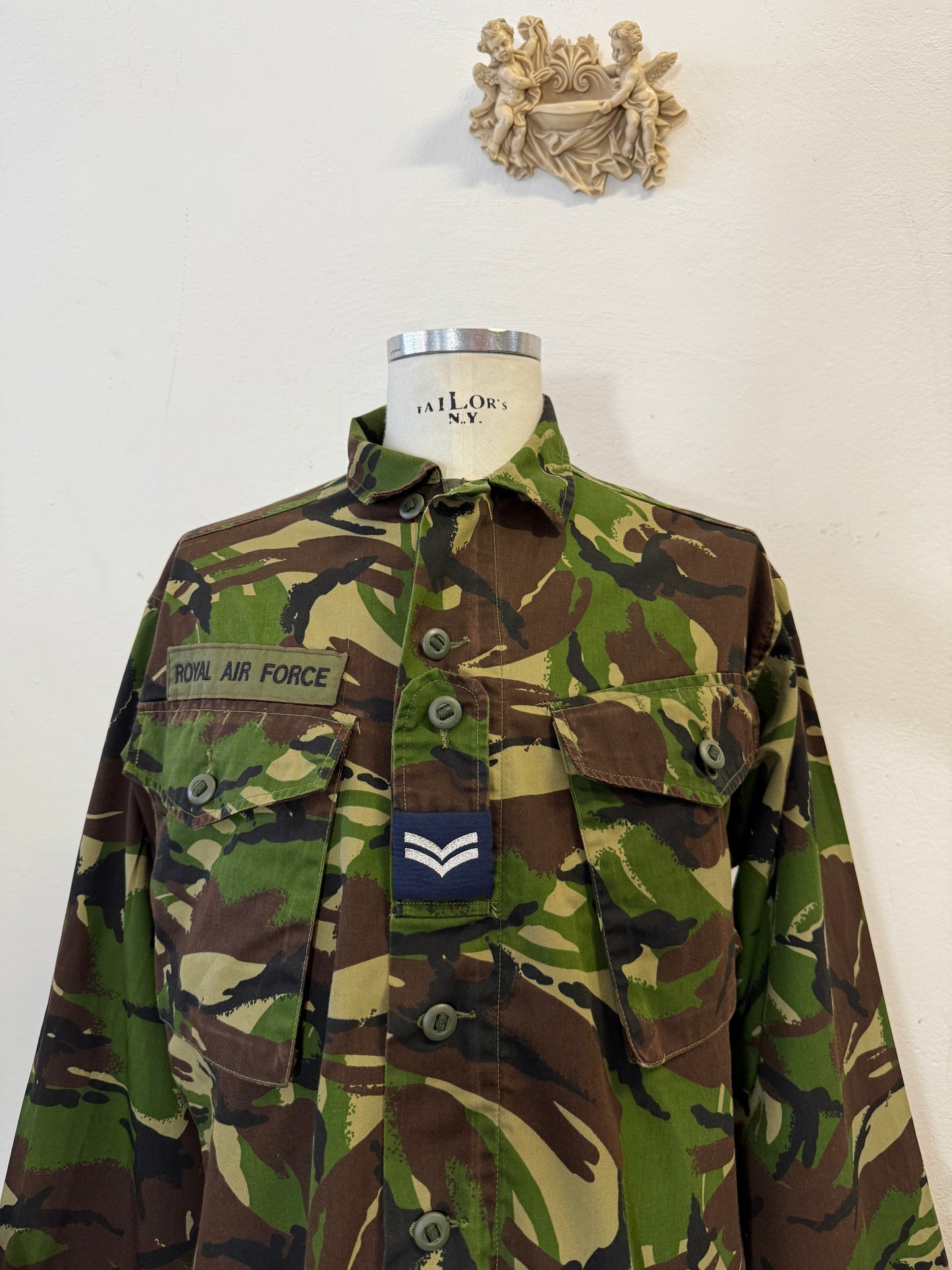 Vintage 90’s British Air Force Camo Jackets “L/XL”