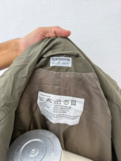 Vintage 90’s Austrian Army Jacket “L”