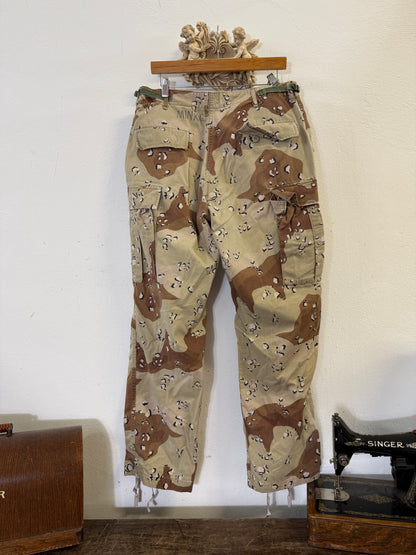 Vintage Desert Chocolate Cargo Pants Us Army “W33”