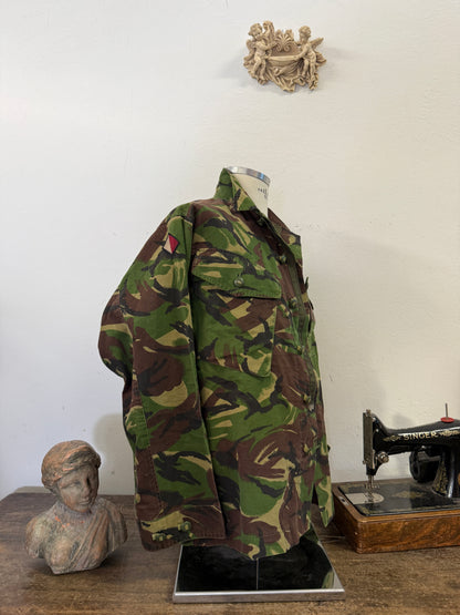 Vintage 90’s British Army Camo Jackets “M”