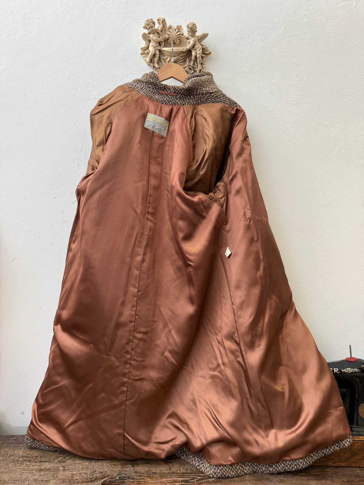 Vintage Woman Aquascutum Coat “L/XL”
