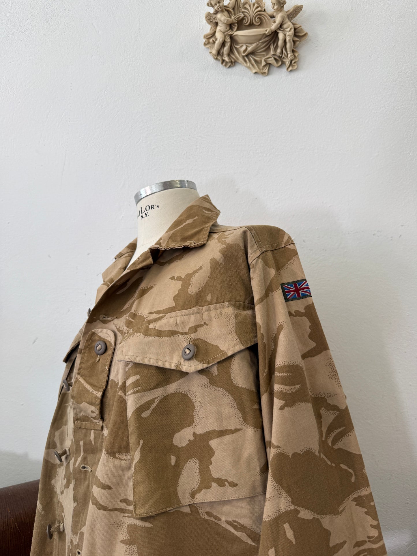 Vintage British Army Dpm Jacket “M”