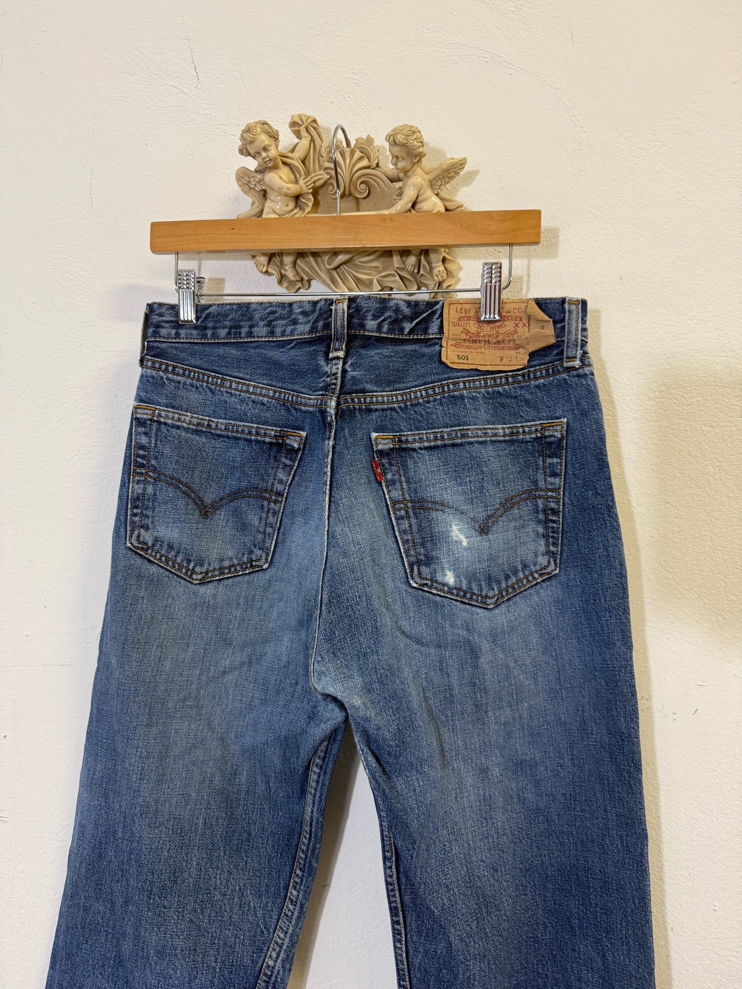 Vintage Levi’s 501 “W32 L34”